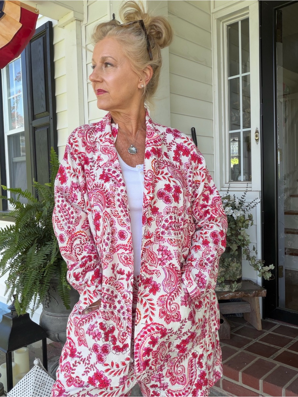 Johnny Was Red & White Floral Paisley Jacket & Shorts Set